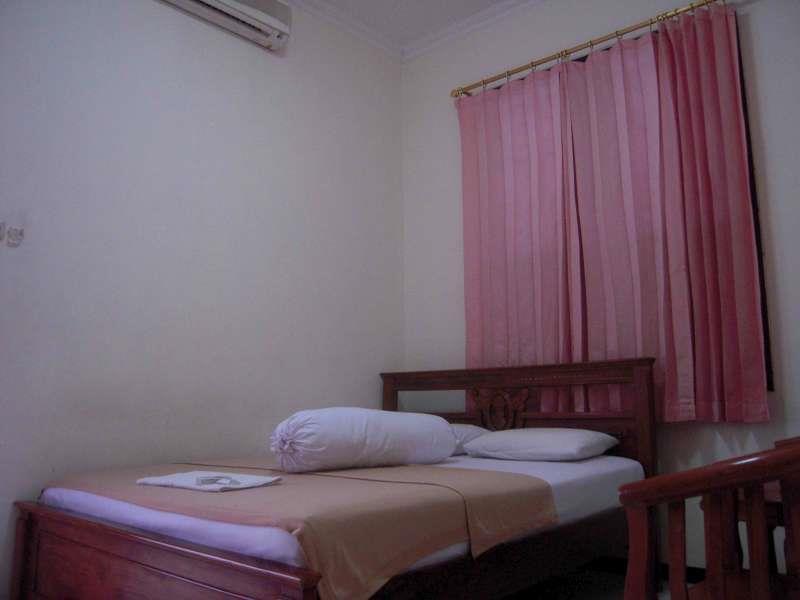 Hotel Paprica 1 Surabaya Eksteriør bilde